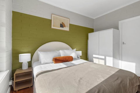 Prickly Pear Stays In Plympton - Accommodation in Surfers Paradise 0