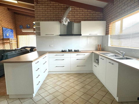 Puggle Palace - Accommodation in Surfers Paradise 2