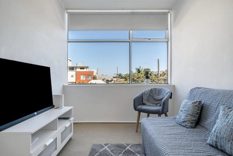 Quaint 1BD On The Doorstep Of Manly Beach - Accommodation in Surfers Paradise 0