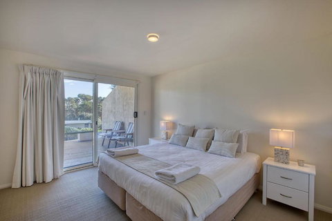 Quarterdeck Apartment - Accommodation in Surfers Paradise 2