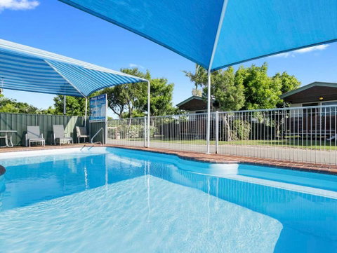 Queens Beach Tourist Village - Accommodation in Surfers Paradise 3