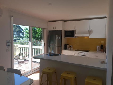 Race Course Apartments - Accommodation in Surfers Paradise 3