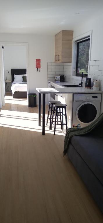 Rail Trail Retreat - Accommodation in Surfers Paradise 1
