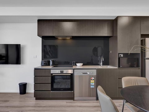 Rambla @ Berwick House - Accommodation in Surfers Paradise 3