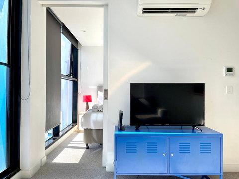 Readyset Apartments On Bouverie - Accommodation in Surfers Paradise 0