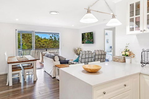 Red Gum Cottage - Accommodation in Surfers Paradise 3
