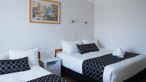 Queanbeyan Motel - Accommodation in Surfers Paradise 1