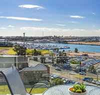 Astra Apartments Newcastle - Accommodation in Surfers Paradise