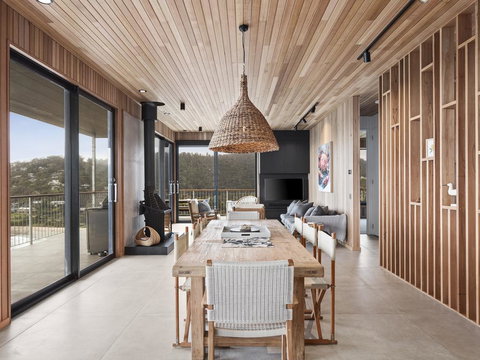 At Wye Eyrie With Arguably The Best Views In Town - Accommodation in Surfers Paradise 3