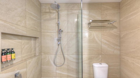 Atherton Apartments - Accommodation in Surfers Paradise 2