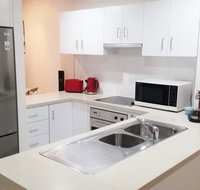Attenborough Apartments - Accommodation in Surfers Paradise