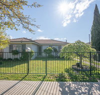 Autumn St - Trendy East Orange - Near CBD - Accommodation in Surfers Paradise