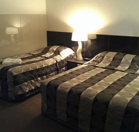 Avalon Motel - Accommodation in Surfers Paradise