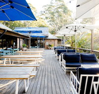 Avoca Beach Hotel - Accommodation in Surfers Paradise