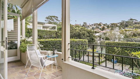 Awaba Aquatic - Footsteps To Balmoral Beach - Accommodation in Surfers Paradise 3