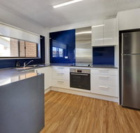 Azure Beach Stop - Accommodation in Surfers Paradise