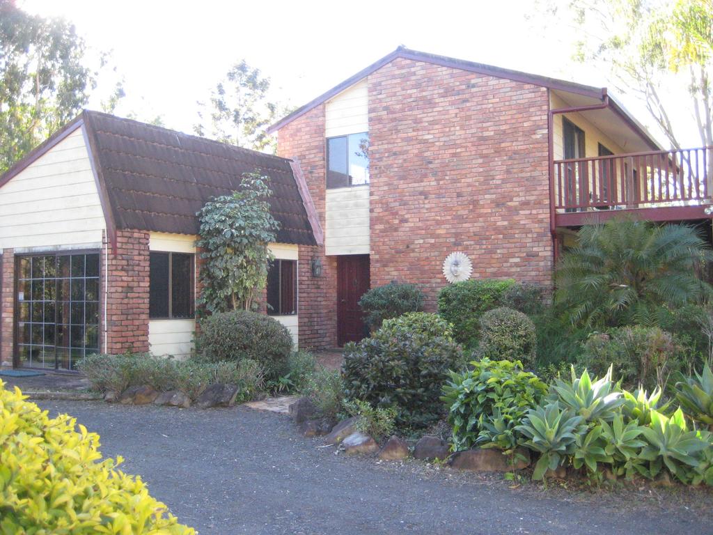 Karrabin QLD Accommodation in Surfers Paradise