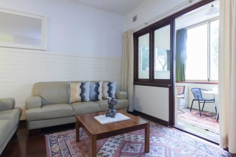 B2 Broadway Abode Close To Swan River, UWA & Hospitals - Accommodation in Surfers Paradise 2