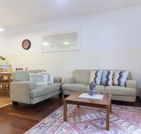 B2 Broadway Abode close to Swan River UWA  Hospitals - Accommodation in Surfers Paradise