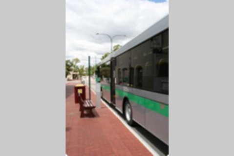 B7 Close To UWA, Swan River, Cafes And The New Children's Hospital - Accommodation in Surfers Paradise 3