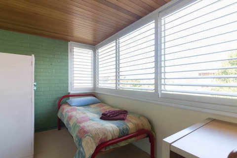 B9 Close To UWA, Swan River, Cafes And The New Children's Hospital - Accommodation in Surfers Paradise 1