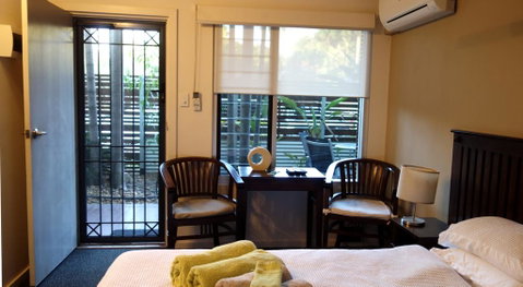 Bali Studio - Accommodation in Surfers Paradise 0