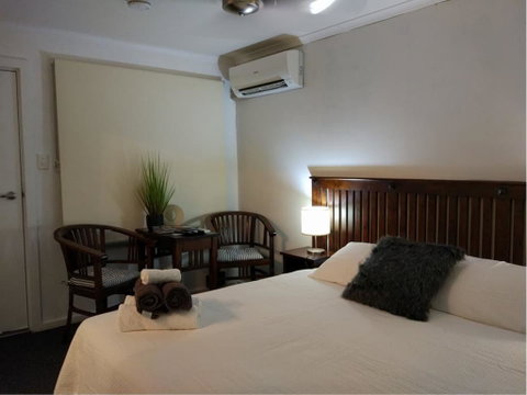 Bali Studio - Accommodation in Surfers Paradise 1