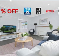 BALLARAT CLOSE 2 CBD  HOSPITAL3BR HOMENETFLIX  WiFi  Gift - Accommodation in Surfers Paradise