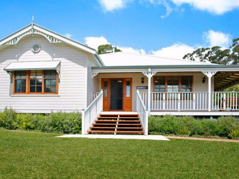 Ballogie Lodge - A Quality, Timeless Retreat - Accommodation in Surfers Paradise 0