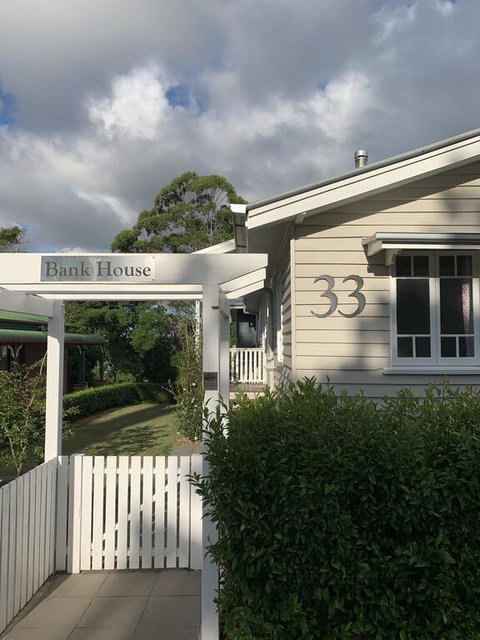 Bank House Tamborine Mountain - Accommodation in Surfers Paradise 1