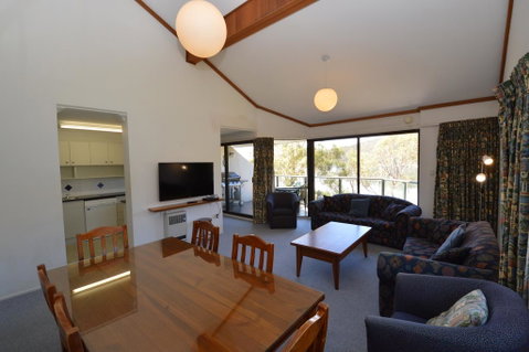 Banksia 1 - Accommodation in Surfers Paradise 0