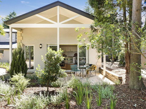 Banyula Annex - Stylish And Contemporary Retreat - Accommodation in Surfers Paradise 0