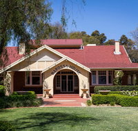 Barossa House - Accommodation in Surfers Paradise