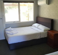Bateau Bay Hotel - Accommodation in Surfers Paradise