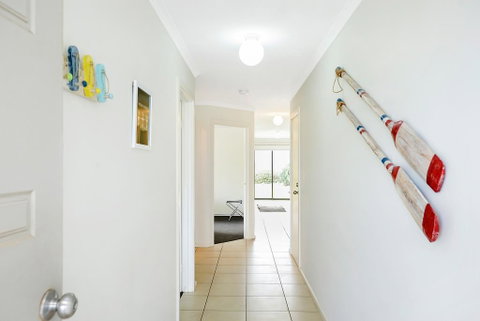 Bayside - Accommodation in Surfers Paradise 2