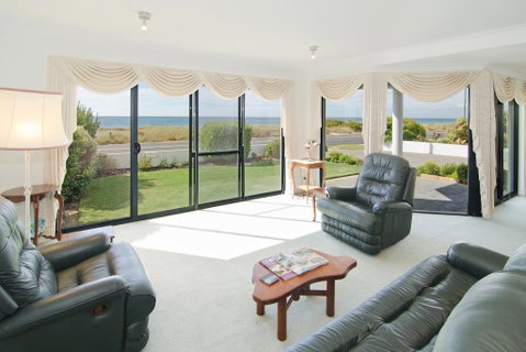Bayside Beauty - Accommodation in Surfers Paradise 3