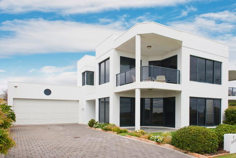 Bayside Beauty - Accommodation in Surfers Paradise 1