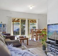 Beach Escape  Currarong - basic family accommodation - Accommodation in Surfers Paradise