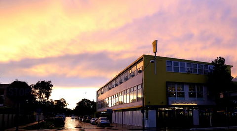 Beach Road Hotel - Accommodation in Surfers Paradise 0