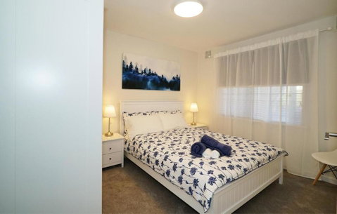 Rivervale Cosy Stunner Sleeps 2 - Accommodation in Surfers Paradise 1