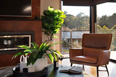 Retreat Lake Daylesford - Free Wifi - Accommodation in Surfers Paradise 3