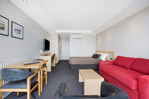 Richmond Henty Hotel - Accommodation in Surfers Paradise 3
