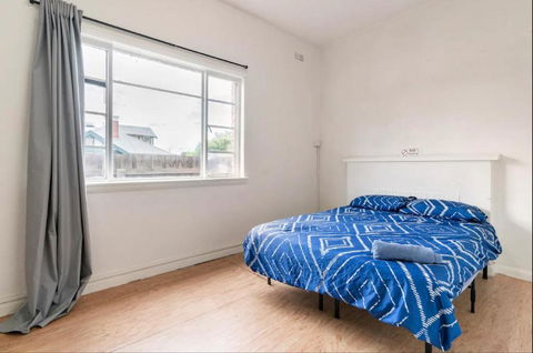 Richmond Private Rooms - 151 Hoddle Homestay - Accommodation in Surfers Paradise 2