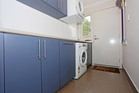 Relax At Falcon By The Bay - Accommodation in Surfers Paradise 2