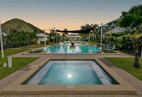 Resort Style Holiday Unit - Accommodation in Surfers Paradise 0