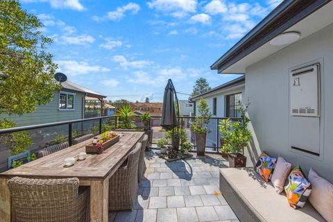 Rest A While - Accommodation in Surfers Paradise 1