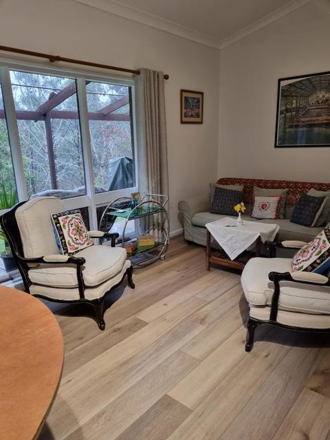 Retreat In Stirling - Accommodation in Surfers Paradise 1