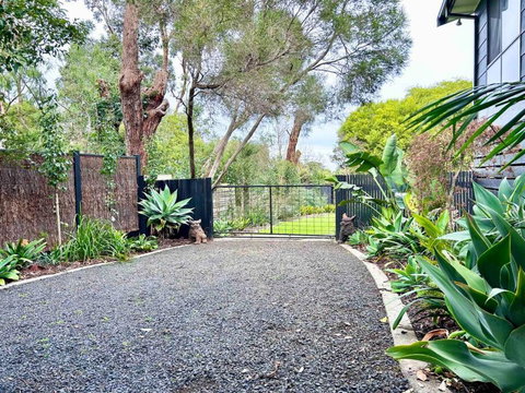 Rhyll Home With A View - Accommodation in Surfers Paradise 2