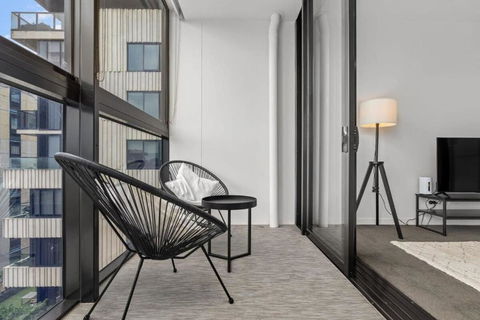 Richmond Premium Escape - Walk To The MCG - Accommodation in Surfers Paradise 1