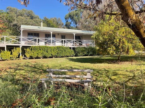 Rivendell Cottage - Accommodation in Surfers Paradise 0